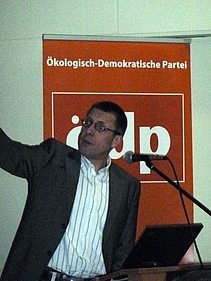 Prof. Dr. Niko Paech